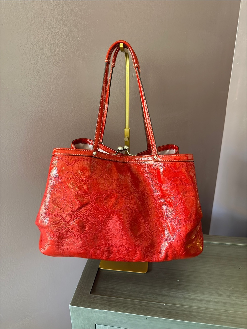 Coach KISSLOCK SignatureStitched Patent Leather  Bag - Picture 3 of 8